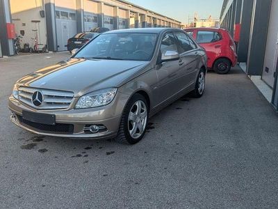 Gebraucht Mercedes C320 Avantgarde 224 PS (164 kW) 2007 Beige Limousine