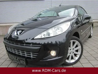 Gebraucht Peugeot 207 CC Roland Garros 120 PS (88 kW) 2009 Schwarz Cabrio