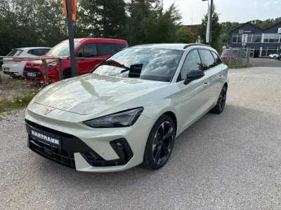 Neu Cupra Leon 150 PS (110 kW) 2026 Grau Limousine