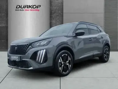 Gebraucht Peugeot 2008 Allure 131 PS (96 kW) 2025 Grau/typ aussenverkleidung met SUV
