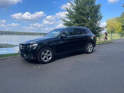 Mercedes GLC220
