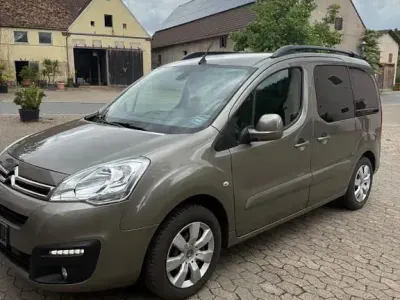 Gebraucht Citroën e-Berlingo 120 PS (88 kW) 2018 Braun Van / Kleinbus