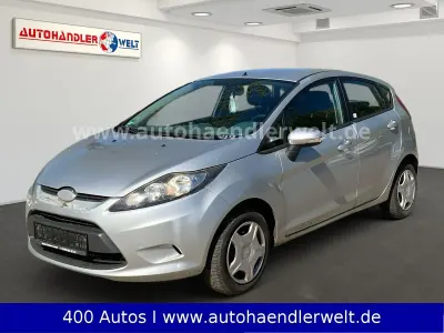 Używany Ford Fiesta Trend 60 KM (44 kW) 2009 Srebrny Hatchback