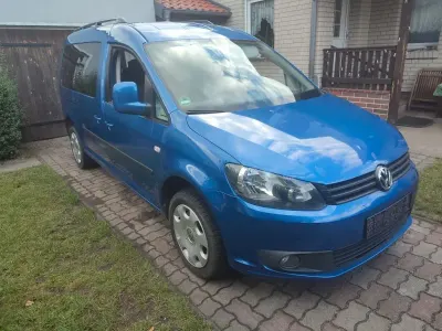 Gebraucht VW Caddy 140 PS (102 kW) 2012 Blau Van / Kleinbus