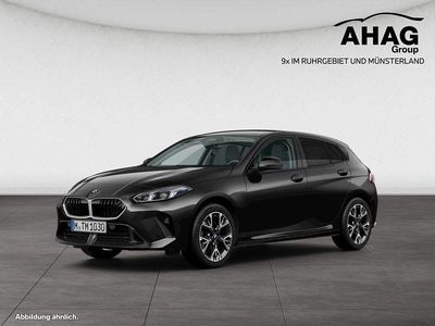 Nouă BMW 120 Efficient Dynamics 170 CP (125 kW) 2026 Negru Hatchback