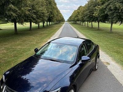 Gebraucht Lexus IS300 Luxury Line 223 PS (164 kW) 2017 Blau Limousine