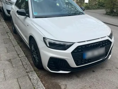Gebraucht Audi A1 S-Line 207 PS (152 kW) 2023 Weiß SUV