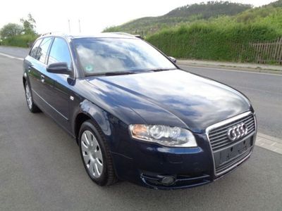 gebraucht Audi A4 Avant 2.0 T FSI / Bi-Xenon /1.Hand /Klimaautomatik