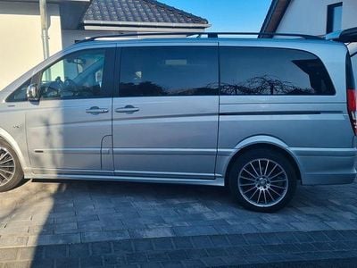 Silber Gebraucht 2013 Mercedes Viano Avantgarde Van / Kleinbus | 20.600 € (Fairer Preis)