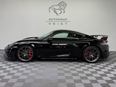 Porsche Cayman GT4