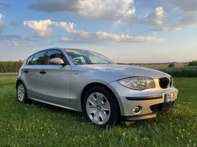 Gebraucht BMW 118 129 PS (94 kW) 2006 Silber Kleinwagen