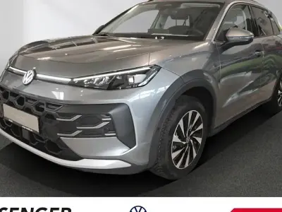 Neu VW T-Roc Life 150 PS (110 kW) 2026 Grau SUV