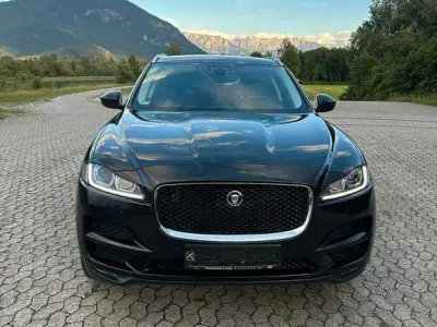 Gebraucht Jaguar F-Pace Prestige 241 PS (177 kW) 2019 Schwarz SUV