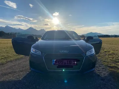Gebraucht Audi TT Ambiente 179 PS (131 kW) 2017 Blau Coupé