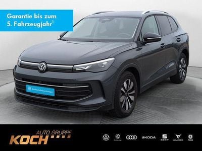 Gebraucht VW Tiguan Goal 150 PS (110 kW) 2025 Delfingrau metallic SUV