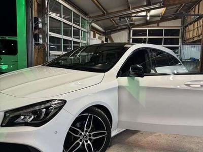 Mercedes CLA200
