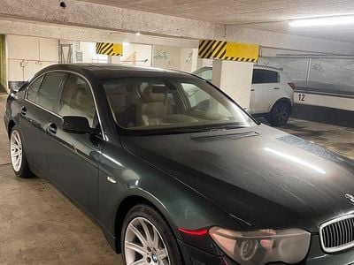Gebraucht BMW 745 333 PS (244 kW) 2004 Grün Limousine