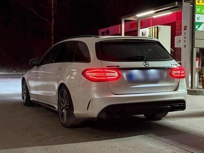 Mercedes C63S AMG