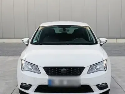 Gebraucht Seat Leon Style 110 PS (80 kW) 2013 Weiß Limousine