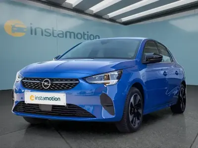 Usata Opel Corsa-e 100 kW (136 CV) 2022 Blu Utilitaria