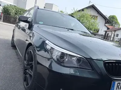 Usata BMW 525 Exclusive 218 CV (160 kW) 2009 Verde Station wagon