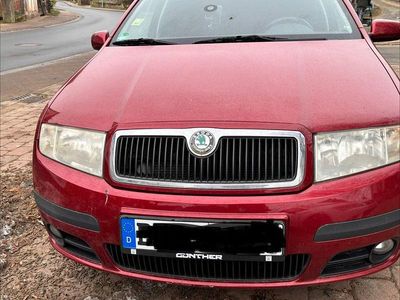 Rot Gebraucht 2005 Skoda Fabia Ambiente Kombi | 1.500 € (Etwas zu teuer)