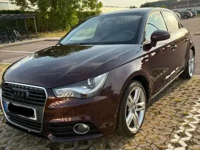 Gebraucht Audi A1 Sportback Ambition 122 PS (89 kW) 2012 Violett Kleinwagen