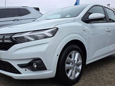 Gebraucht Dacia Sandero Expression 101 PS (74 kW) 2023 Weiß Limousine