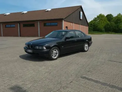 Gebraucht BMW 520 150 PS (110 kW) 1999 Schwarz Limousine