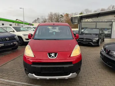 Occasion Peugeot Partner Tepee Tendance 90 PK (66 kW) 2009 Rood MPV