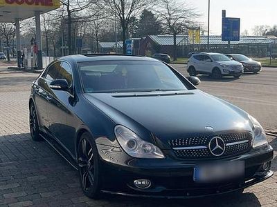Schwarz Gebraucht 2006 Mercedes CLS350 Limousine | 7.800 €
