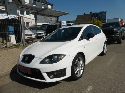 Gebraucht Seat Leon FR 125 PS (91 kW) 2012 Weiß Limousine