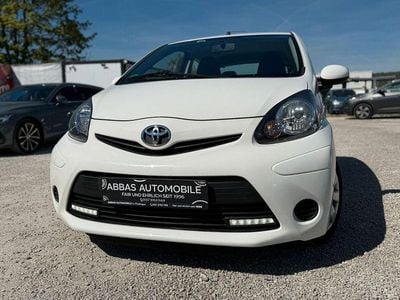 Usata Toyota Aygo Cool 68 CV (50 kW) 2014 Bianco Utilitaria