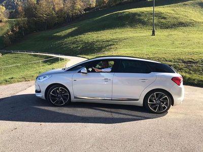 Citroën DS5
