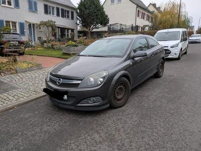 Opel Astra GTC