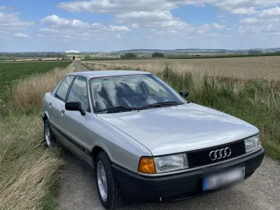 Gebraucht Audi 80 90 PS (66 kW) 1990 Silber Limousine