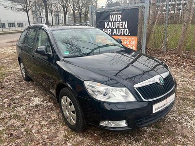 Gebraucht Skoda Octavia Elegance 122 PS (89 kW) 2011 Schwarz Kombi
