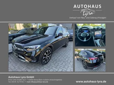 Gebraucht Mercedes GLC220 197 PS (144 kW) 2025 Schwarz SUV