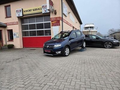 Gebraucht Dacia Sandero Prestige 90 PS (66 kW) 2016 Blau Van / Kleinbus