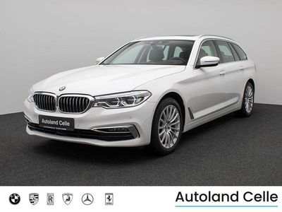 Mineralweiss metallica96schwarz Gebraucht 2019 BMW 520 Luxury Line Limousine | 28.499 € (Guter Preis)