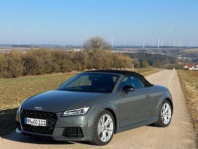 Gebraucht Audi TT Roadster S-Line 245 PS (180 kW) 2019 Grau Cabrio