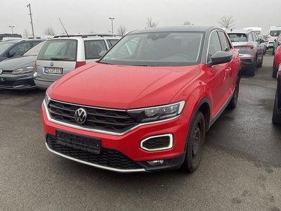 Gebraucht VW T-Roc Active 150 PS (110 kW) 2021 Rot SUV
