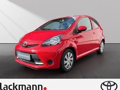 Gebraucht Toyota Aygo Cool 68 PS (50 kW) 2014 Rot Kleinwagen