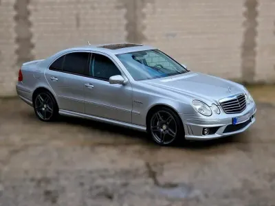 Gebraucht Mercedes E63 AMG AMG 514 PS (378 kW) 2006 Silber Limousine