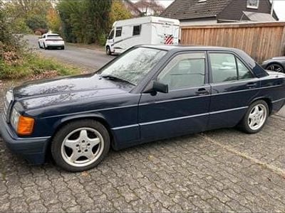 Usata Mercedes 190 1989 Blu Berlina