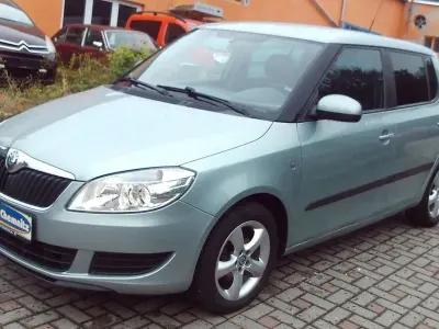 Gebraucht Skoda Fabia Family 86 PS (63 kW) 2011 Limousine