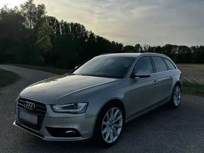Gebraucht Audi A4 Attraction 143 PS (105 kW) 2012 Beige Kombi