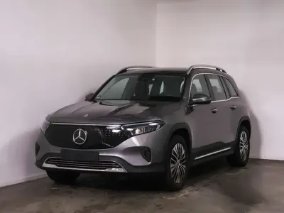 Gebraucht Mercedes EQB300 Progressive 167 kW (228 PS) 2024 Metalliclack mountaingrau SUV