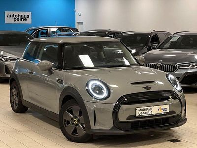 Grau Gebraucht 2022 Mini Cooper SE Essential Kleinwagen | 16.979 € (Guter Preis)