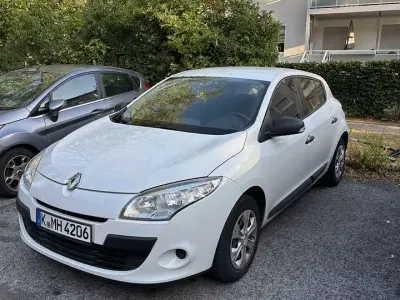 Gebraucht Renault Mégane III Expression 101 PS (74 kW) 2010 Limousine